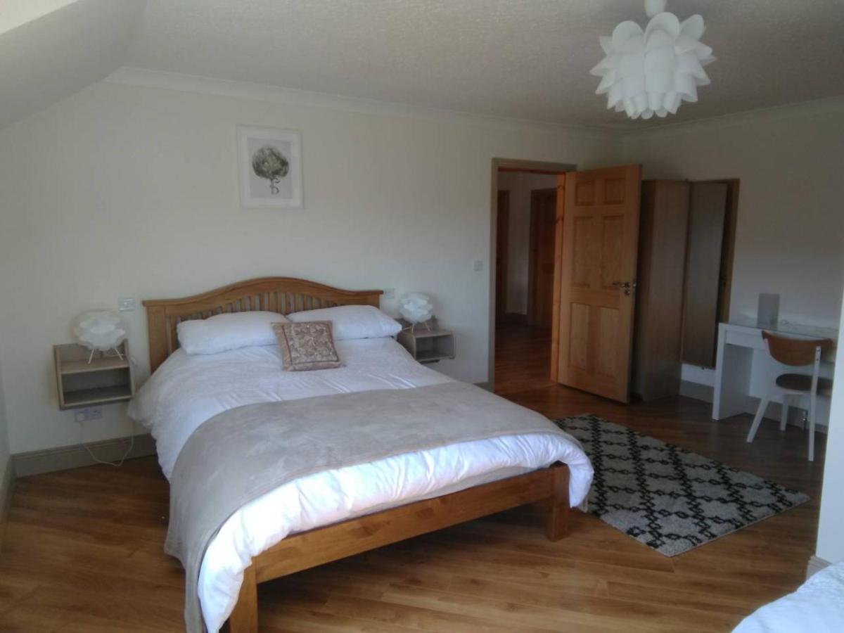 Burren Rock Farmhouse B&B Turlough  Dış mekan fotoğraf